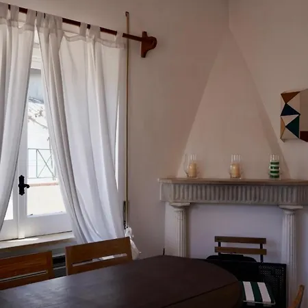 Apartment Two Bedrooms Style Capri