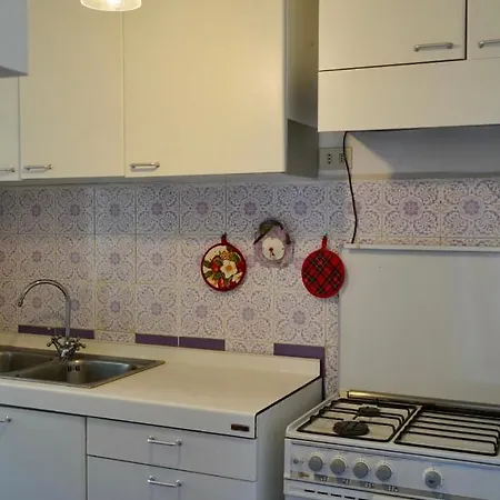 Two Bedrooms Style * Capri