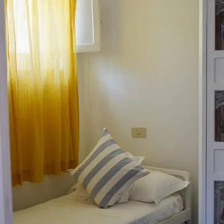 Central Two Bedrooms By Sweet Capri *