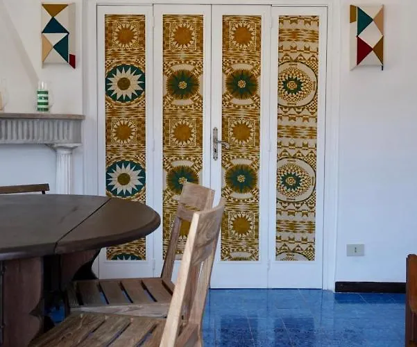 Two Bedrooms By Sweet * Capri