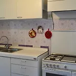 Two Bedrooms By Sweet דירה *
